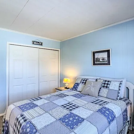 Ocean City Townhome With Pool Access Less Than 1 Mi To Beach