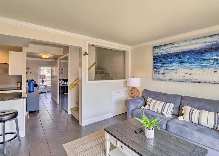 Holiday home Pool Fun! Family Escape < 1 Mi To Ocean *